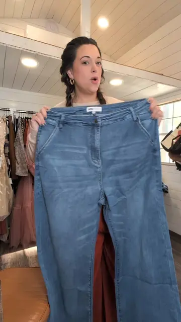 SO surprised I'm out here liking a pair of fashion nova jeans #plussizejeans #plussizeedition #jeansforcurves