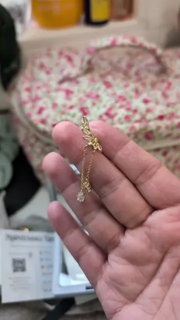 love these dainty and sparkly earrings  #SummerVibes #dealsforyoudays