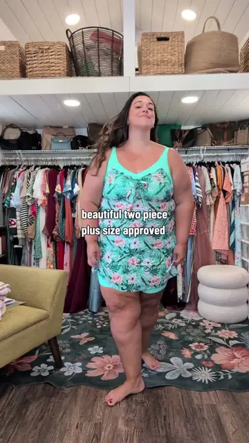 how cute is this one? #plussizefashion #dealsforyoudays