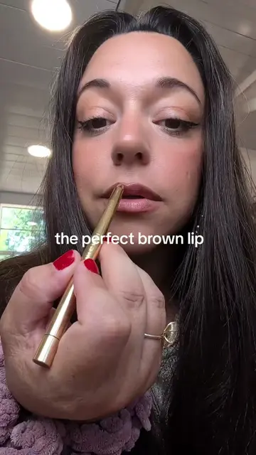 merit lip liner in cowboy 🤠  #dealsforyoudays #makeuprecomendation