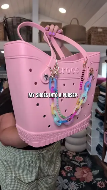crocs purses?! love it!  #crocsgang #bagtok