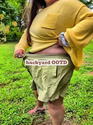 love these lightweight shorts by bloomchic - do they ever miss? #plussizefashion #plussizeedition