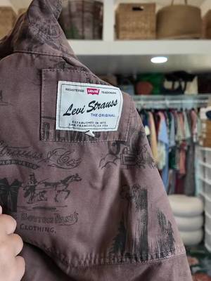 levis jacket 🧥 how fun is this for fall? #mensfashiontips #levis