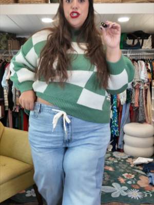 plus size jeans by judy blue - palazzo style and lightweight to boot! #plussizefashion #plussizecommunity #judybluedenim #judyblue