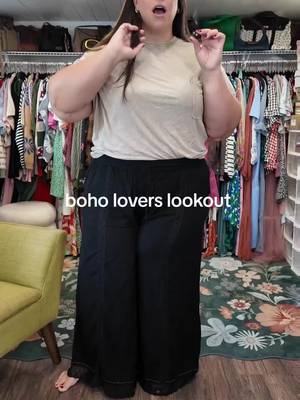 boho lovers - these pants are so darling #fallaesthetic #plussizeedition #bohostyle
