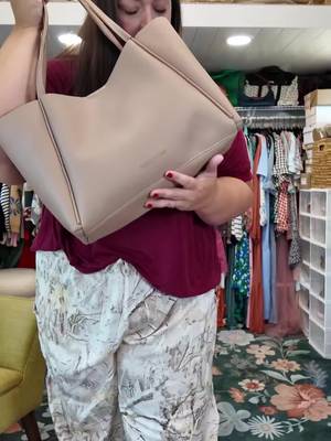 smells like a leather workshop in here #portlandleathergoods #plgpartner