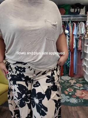 flowy vibes  #plussizetiktok #plussizefashion