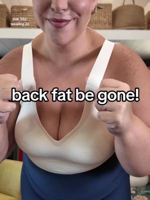 smoothe that back fat friend #plussizefashion #plussizebra #brasforwomen #softintention #backfatbegone  @Soft Intention