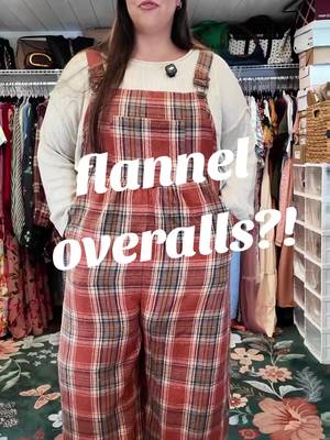 flannel overalls?! omg these are so cute #fallfashion #plussizefashion #plussizetiktok #plussizeootd