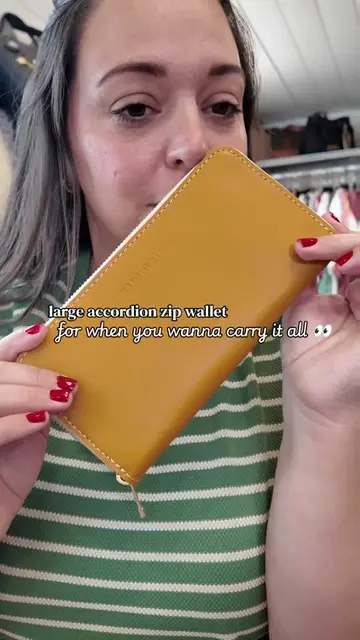 sunflower accordion zip wallet #plgpartner #lovemyleather #portlandleather #wallettok