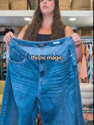 rigid front and stretch back - so good #tummycontroljeans #barreljeans