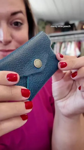 this little wallet/coin purse is just darling #plgpartner #portlandleather #lovemyleather