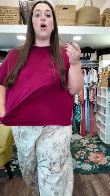 the slouchiest and comfiest top!  #plussizefashion
