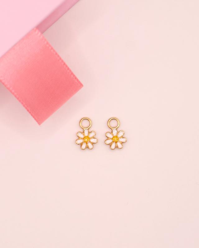 Daisy Charms
